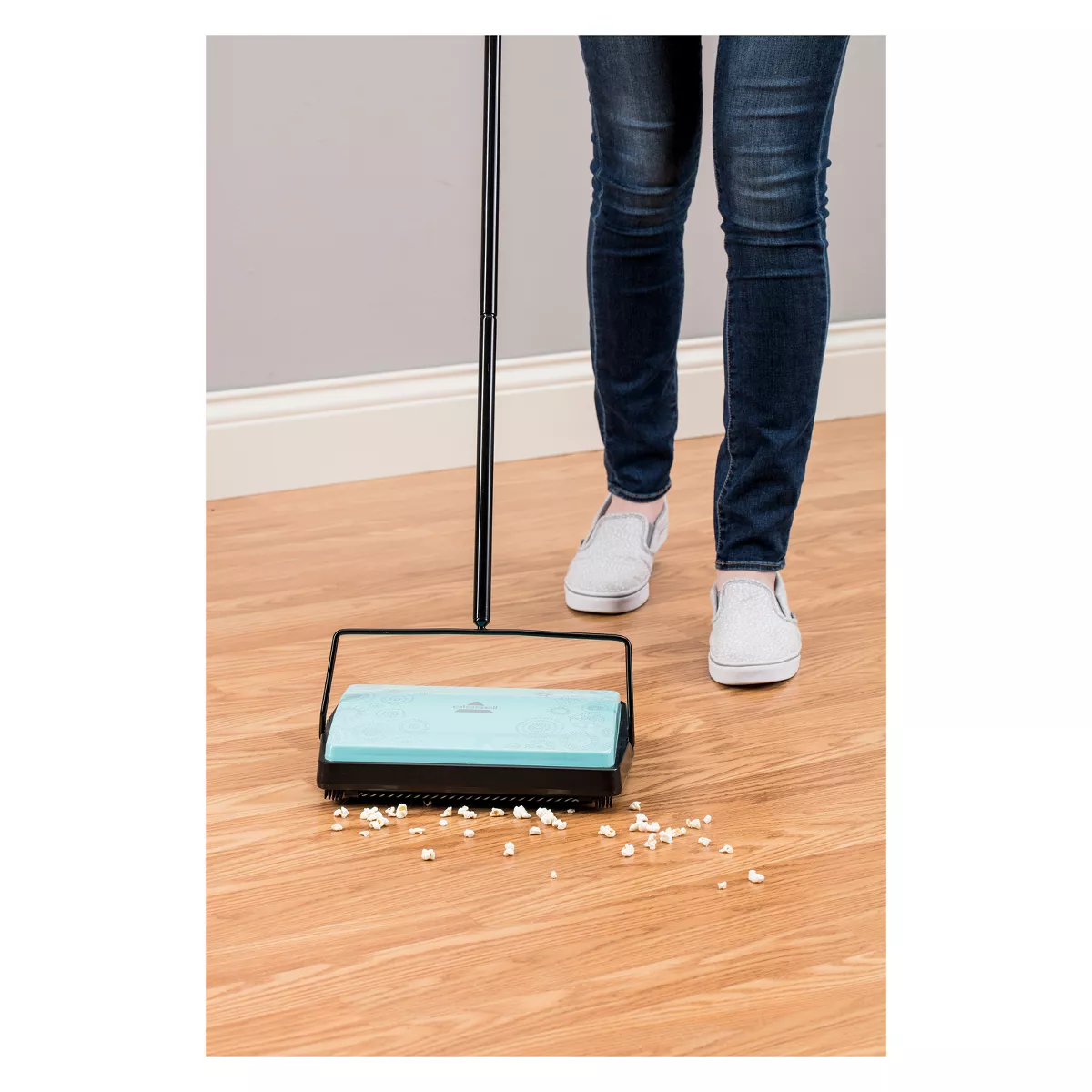 BISSELL Pirouette Refresh Carpet and Floor Manual Sweeper - Blue 2199