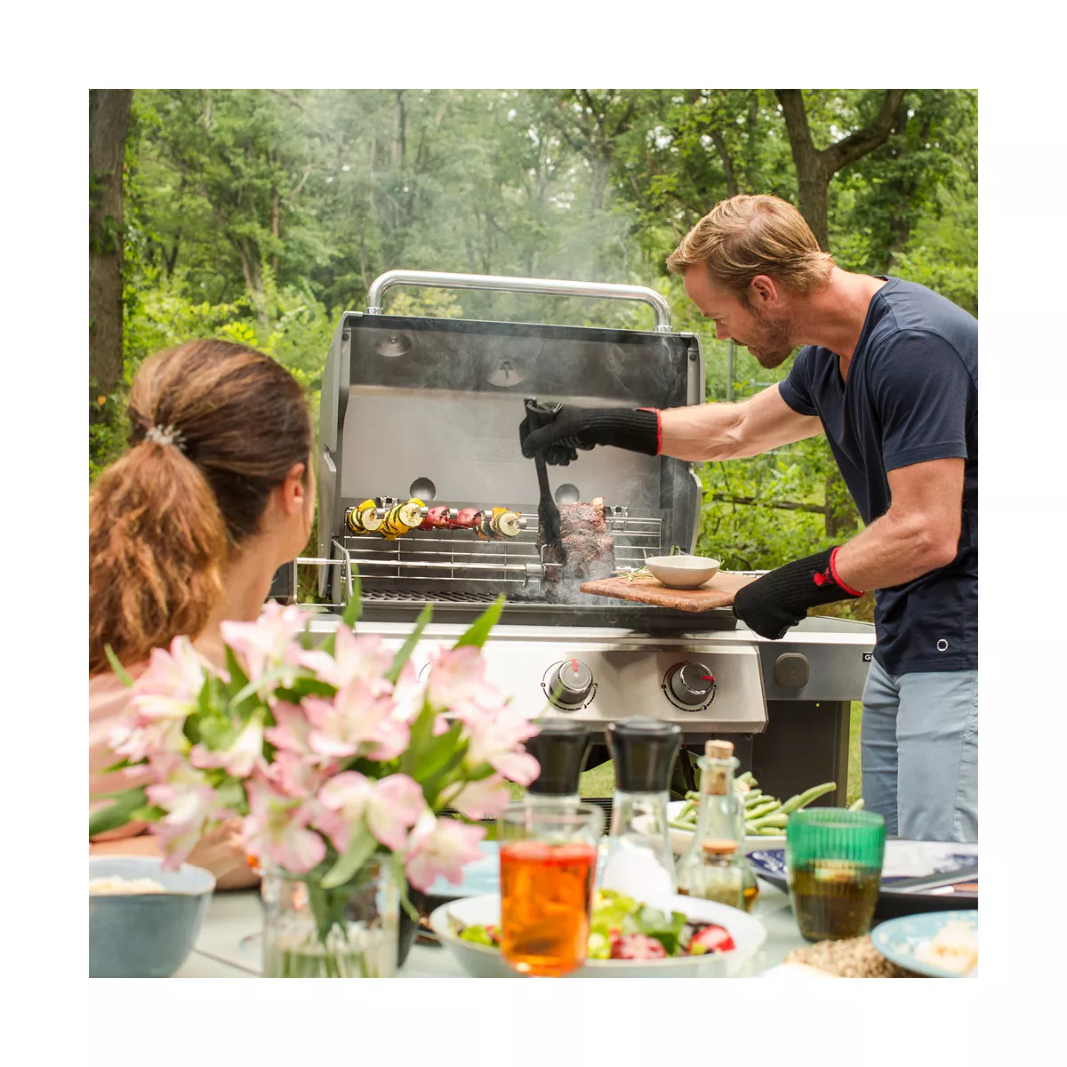 Weber Genesis II E-310 NG 66011001 Black