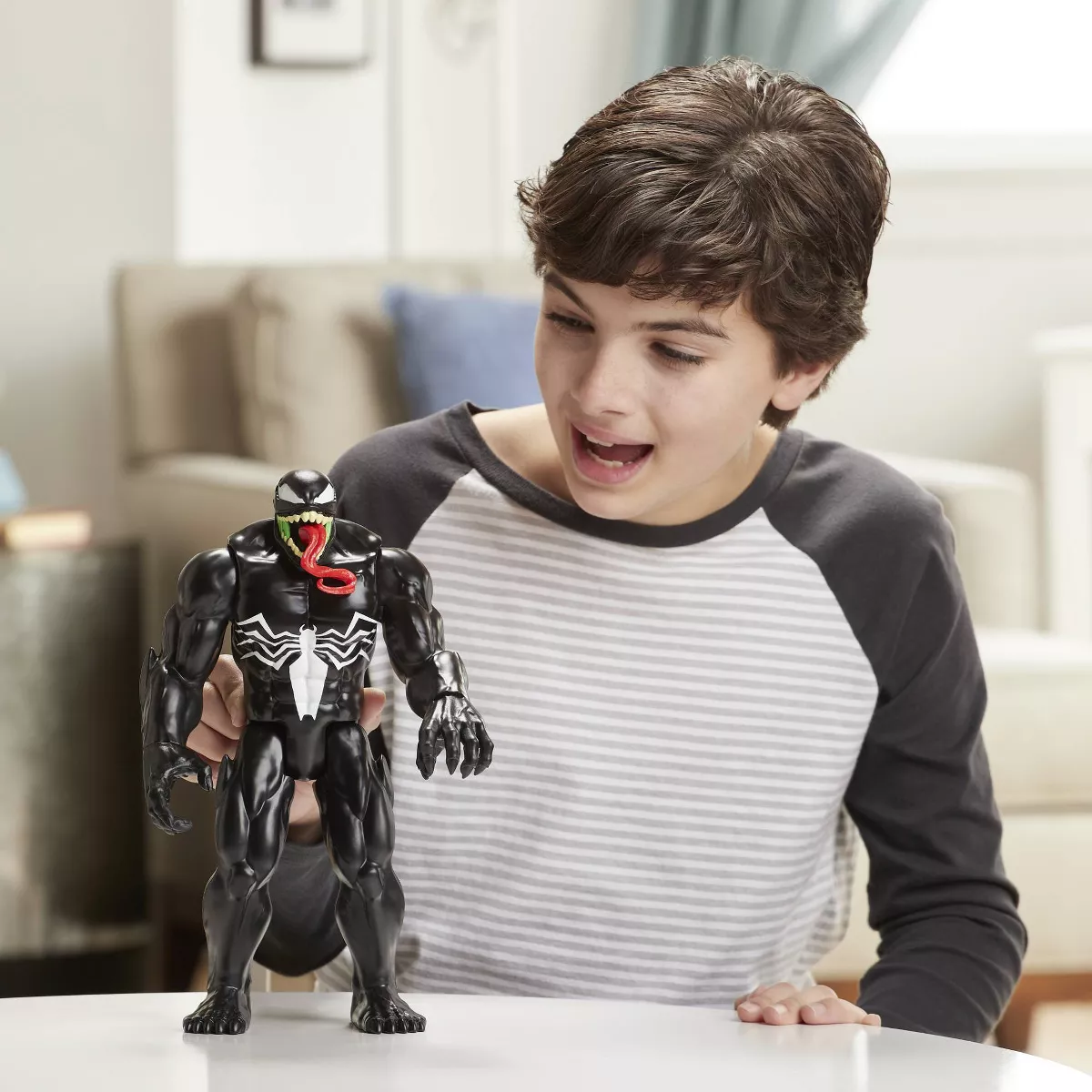 Marvel Spider-Man Titan Hero Venom