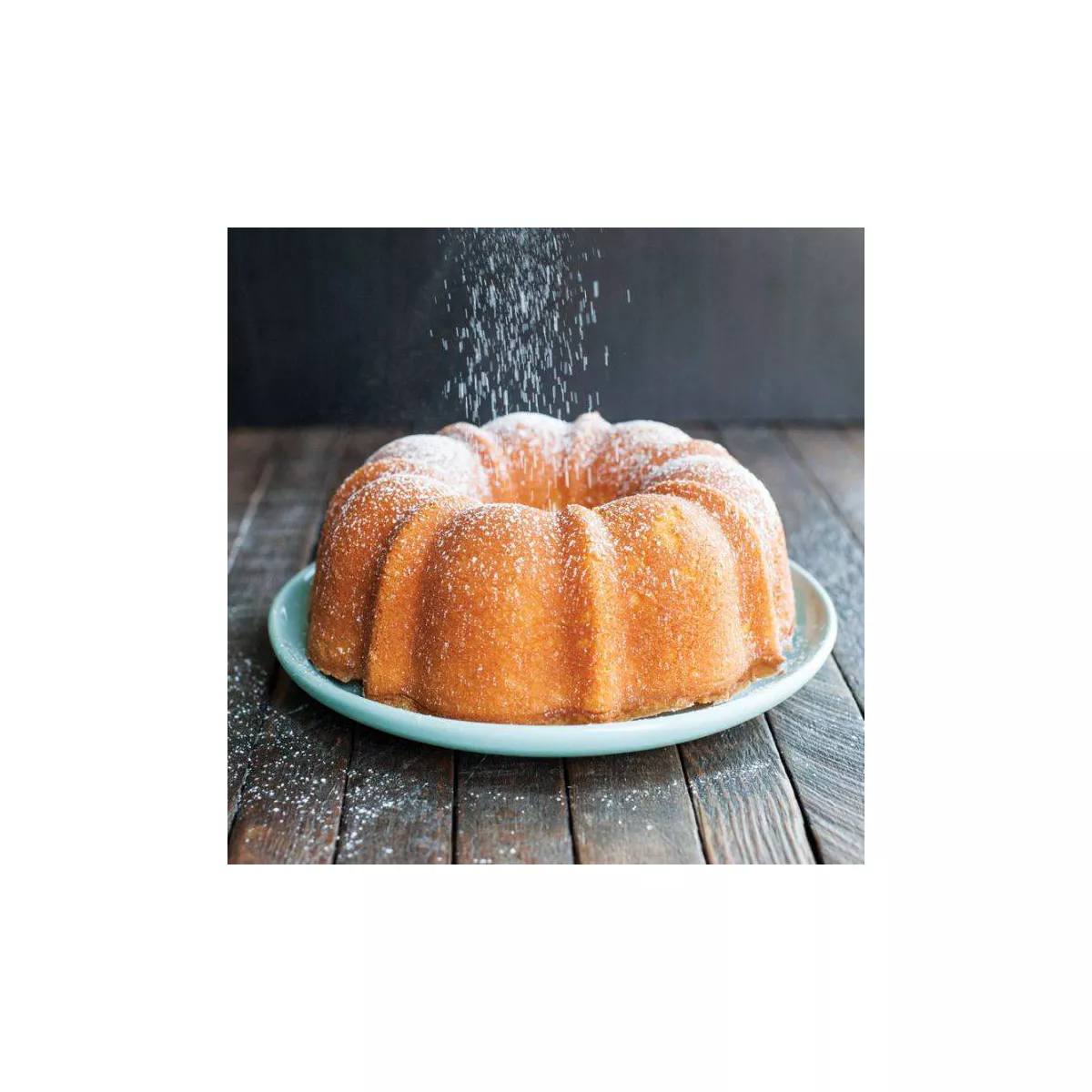 Nordic Ware 6 Cup Formed Bundt Pan Navy