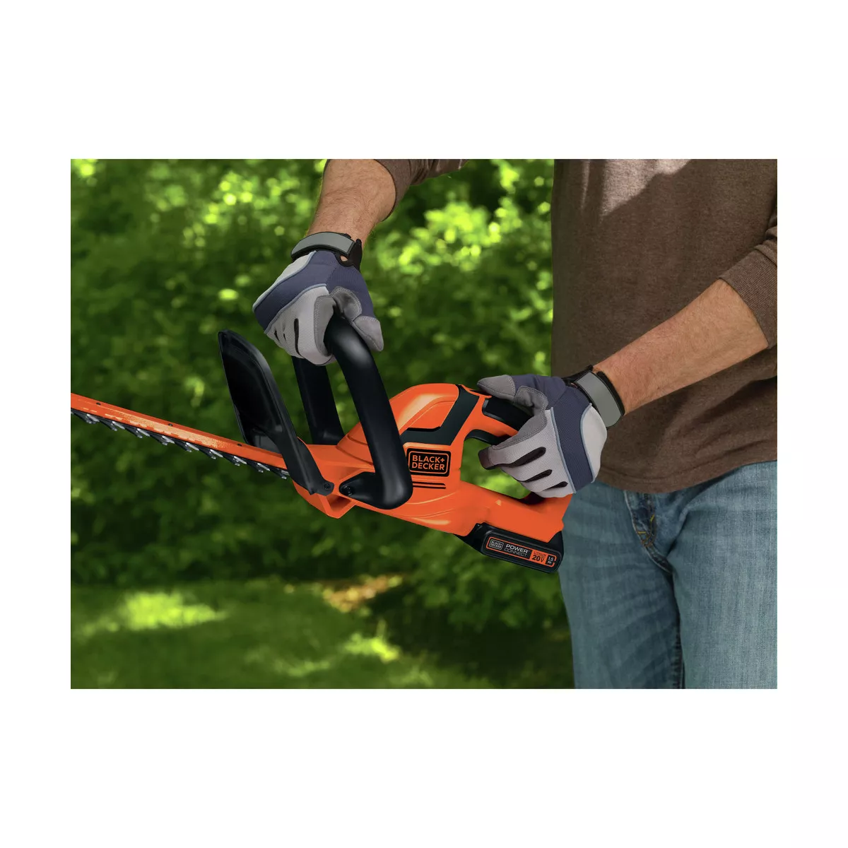 Black & Decker LHT2220 20V MAX Cordless Lithium-Ion 22 in. Dual Action Electric Hedge Trimmer