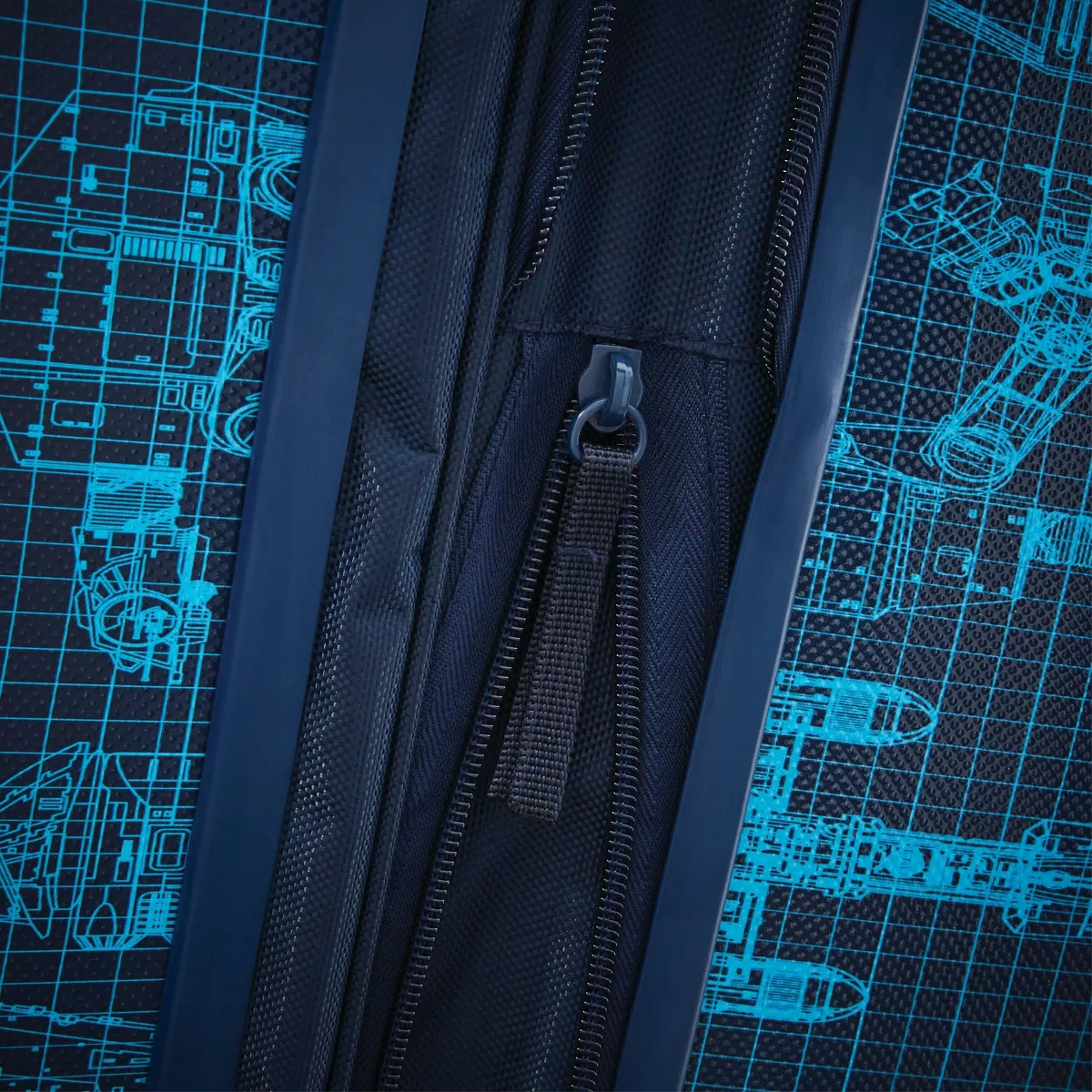 American Tourister 21'' Star Wars Intergalactic Hardside Spinner Suitcase