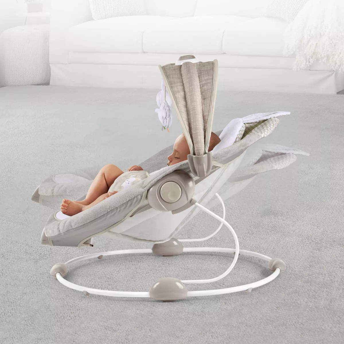 Ingenuity InLighten Twinkle Tails Bouncer