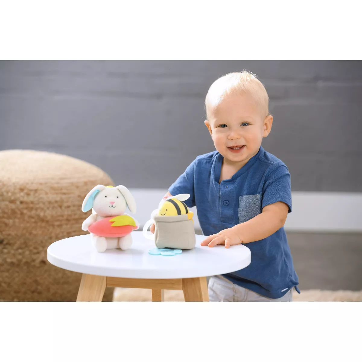 Go by Goldbug Attachable Pull Vibration - Bee